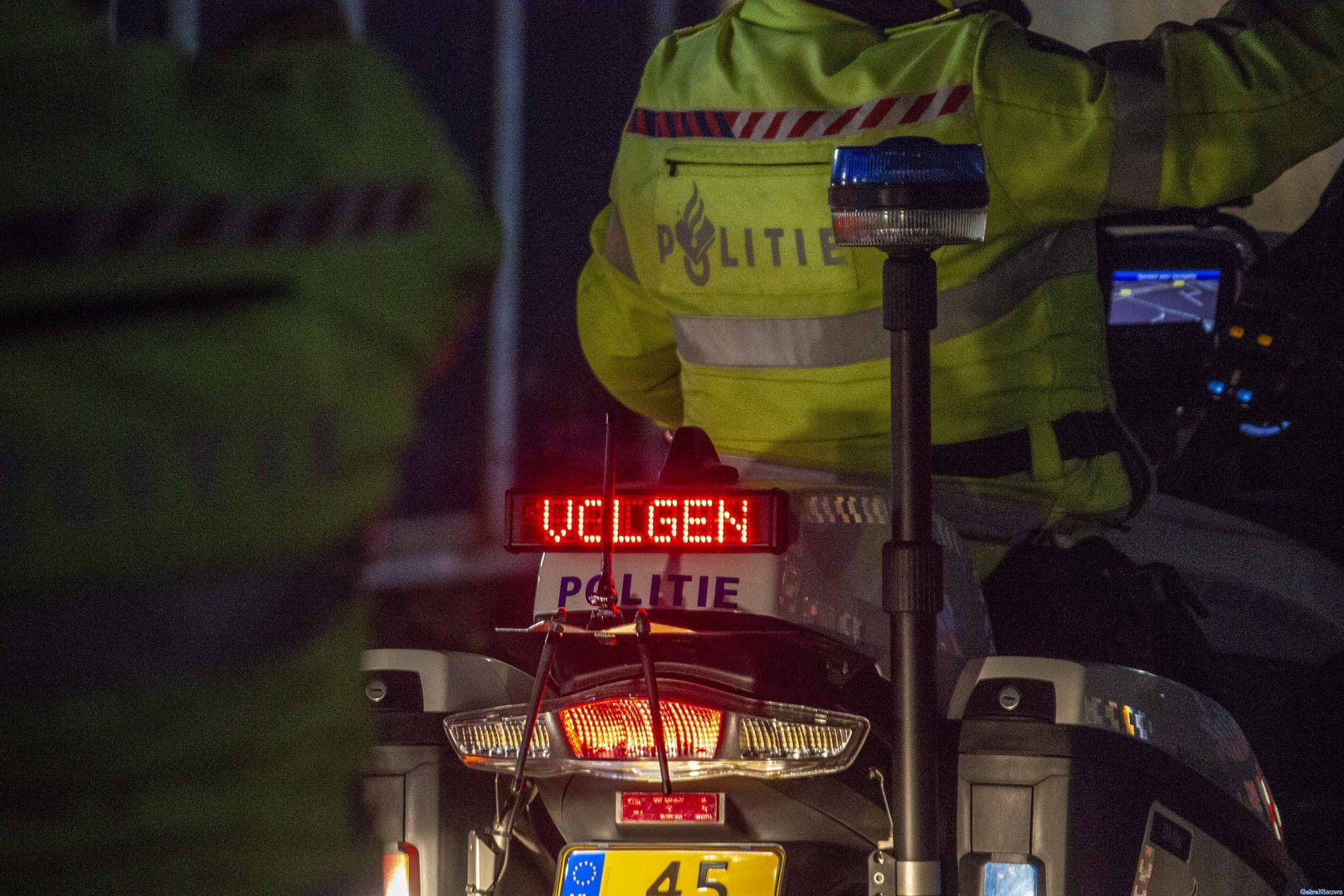 Politie haalt slingerende bestuurder van snelweg