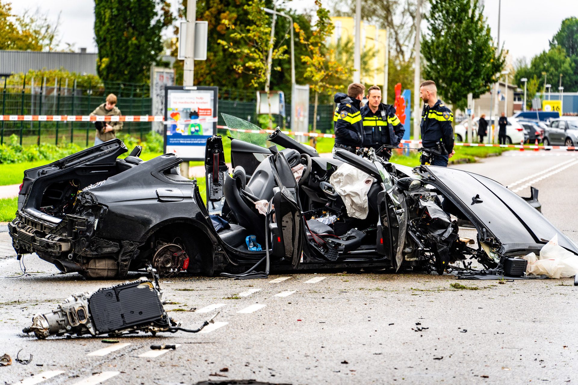 Gewonden bij ernstig ongeval, brandweer bevrijdt een slachtoffer